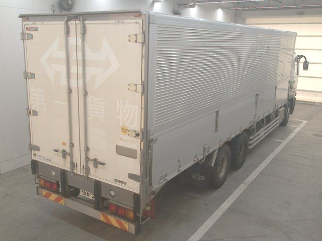 2020 Mitsubishi Fuso Wing auction photo 2
