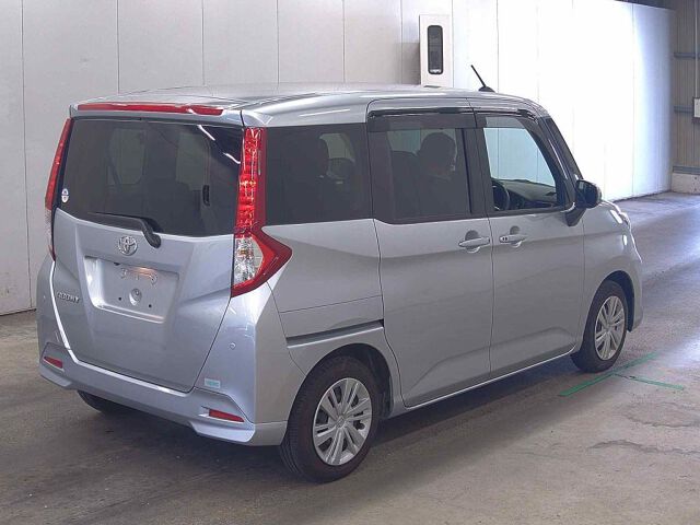 2023 Toyota Roomy G auction photo 5