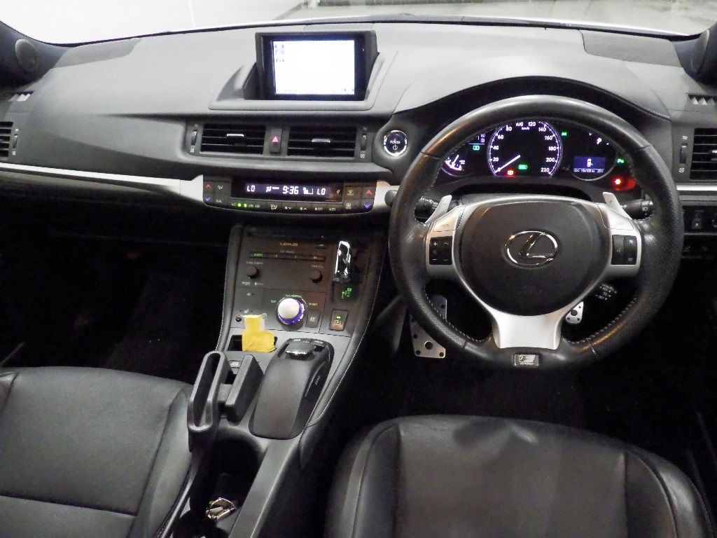 2013 Lexus CT200h Fスポーツ auction photo 3