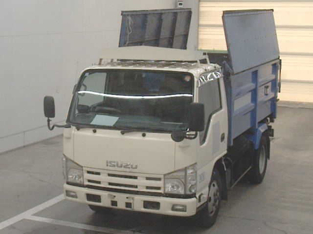 2011 Isuzu Elf ダンプ Japan auction vehicle