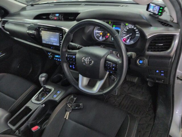 2020 Toyota Hilux Z 4WD auction photo 6