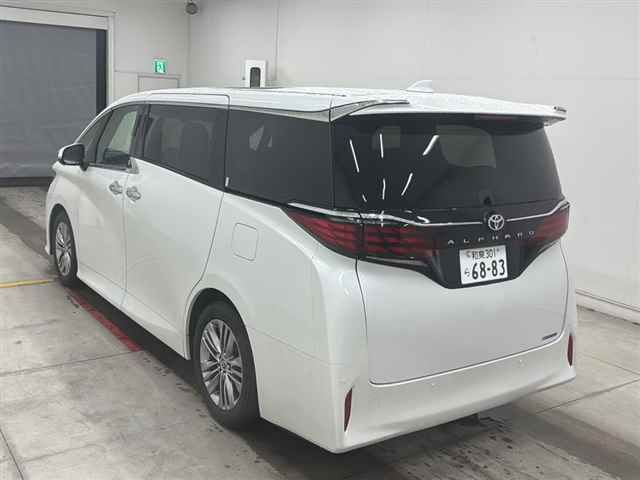 2025 Toyota Alphard Z auction photo 2