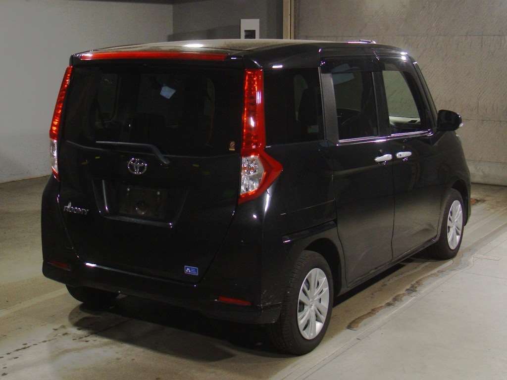 2022 Toyota Roomy G auction photo 2