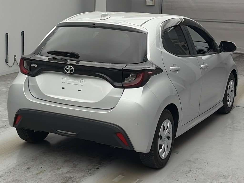 2021 Toyota Yaris G auction photo 2