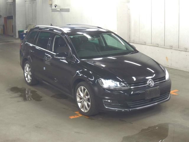 2014 Volkswagen VW ゴルフ ヴァリアントTSIハイライン BMT Japan auction vehicle
