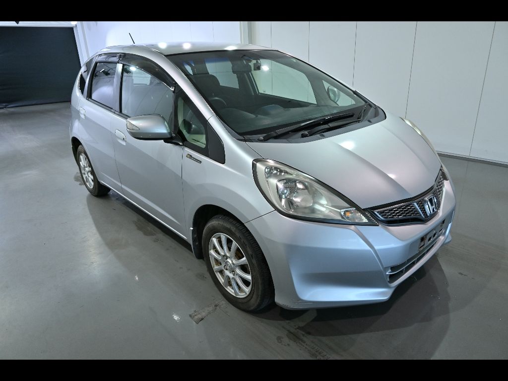 2011 Honda Fit 13G10th Japan auction vehicle