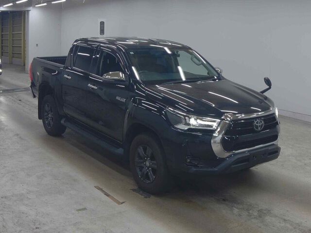 Japan Auction Vehicles 8 2023 Toyota Hilux Z 4WD auction photo