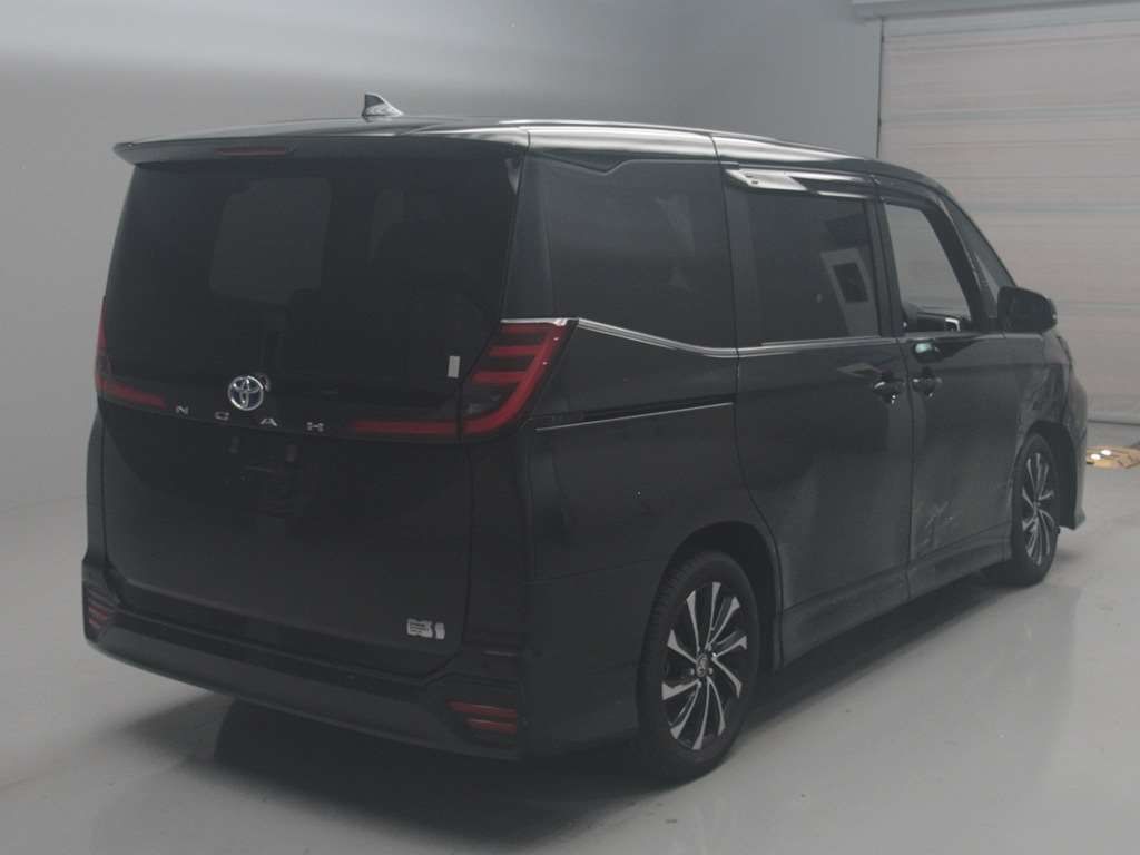 2025 Toyota Noah ハイブリッドS-Z auction photo 2