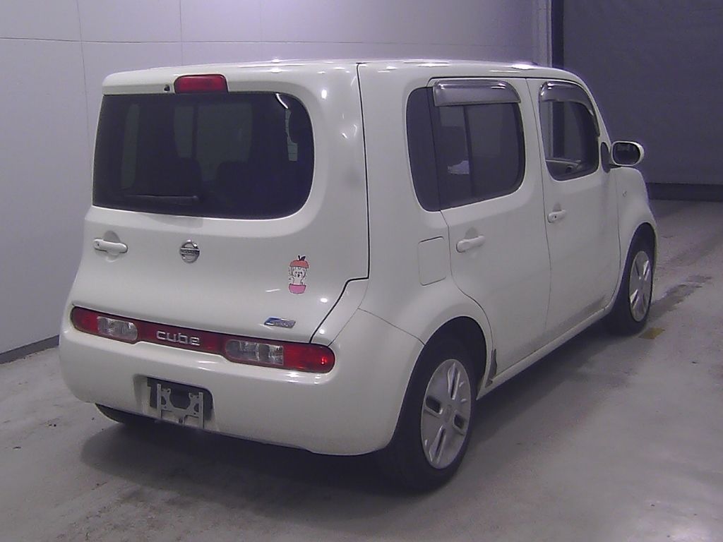 2011 Nissan Cube 15X Vセレクション auction photo 2