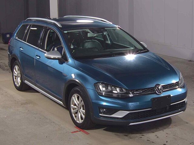 Japan Auction Vehicles 8 2015 Volkswagen ゴルフオールトラック TSI 4MアプグレP 4WD auction photo