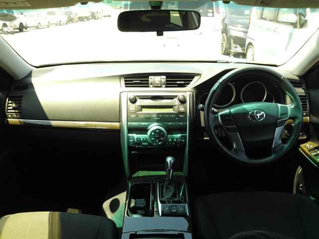 2014 Toyota Mark X 250G auction photo 8