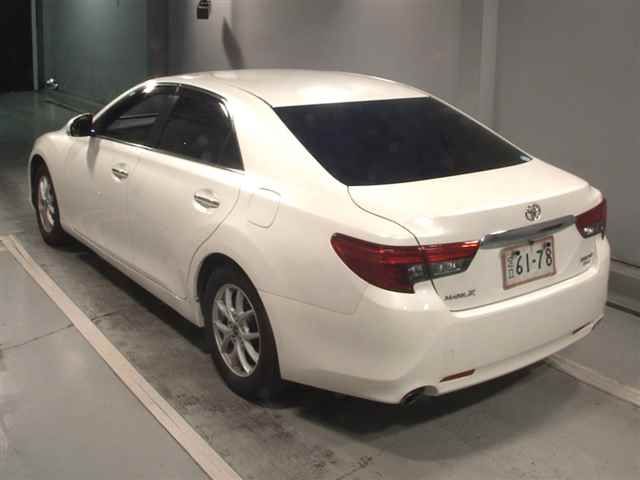 2014 Toyota Mark X 250G auction photo 2