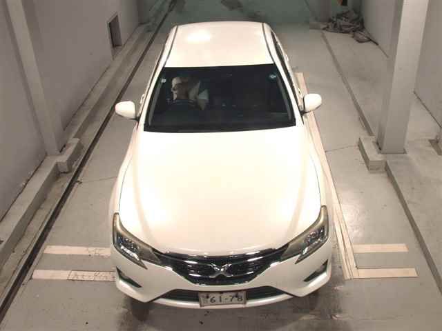 2014 Toyota Mark X 250G auction photo 6