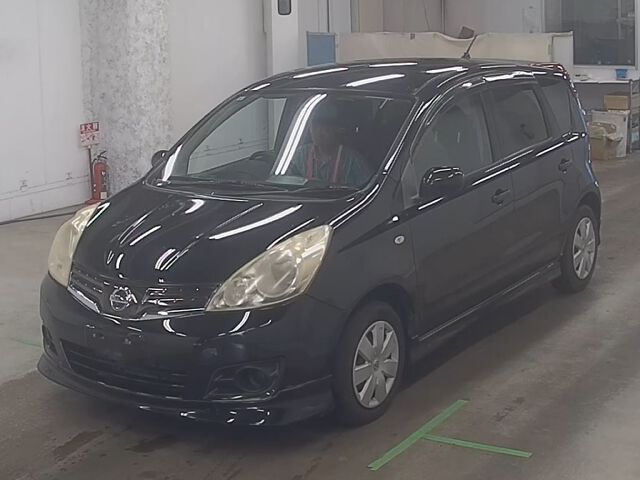 2010 Nissan Note 15X SV auction photo 4