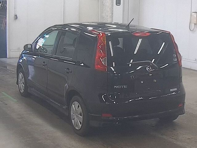 2010 Nissan Note 15X SV auction photo 2