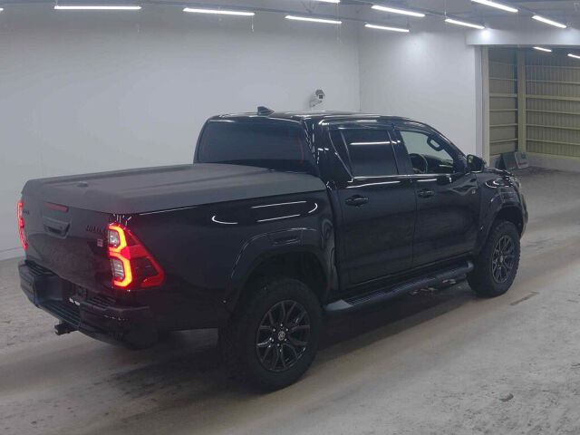 2022 Toyota Hilux Z GR Sport 4WD auction photo 5