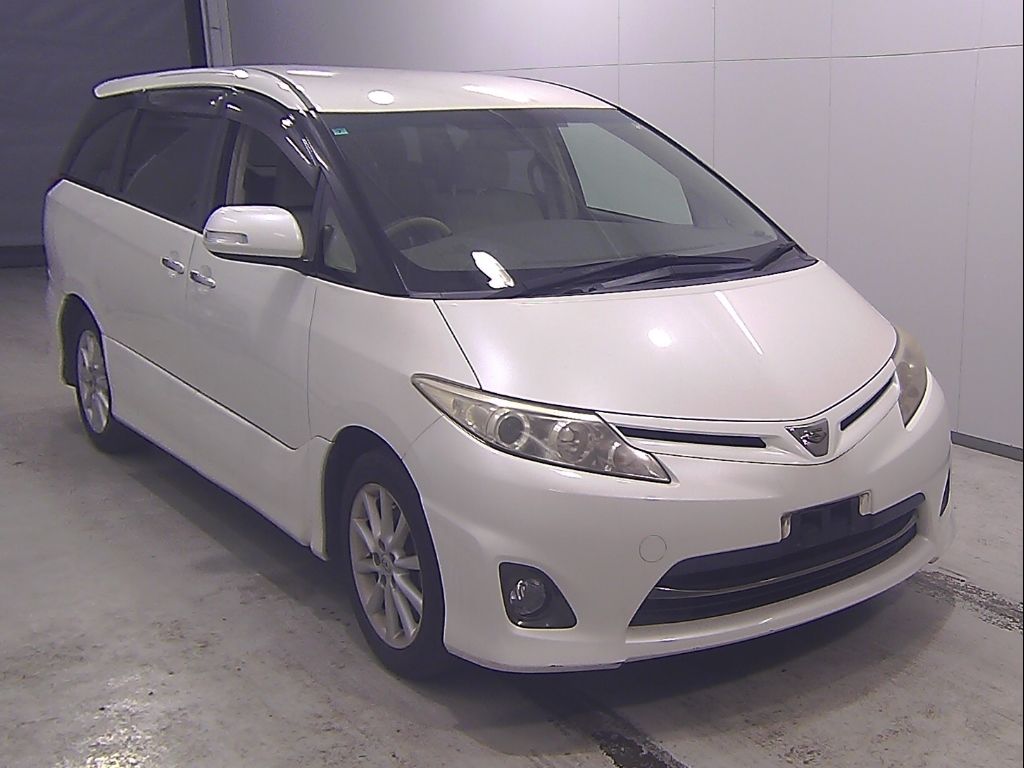 2011 Toyota Estima Aeras G Edition Japan auction vehicle