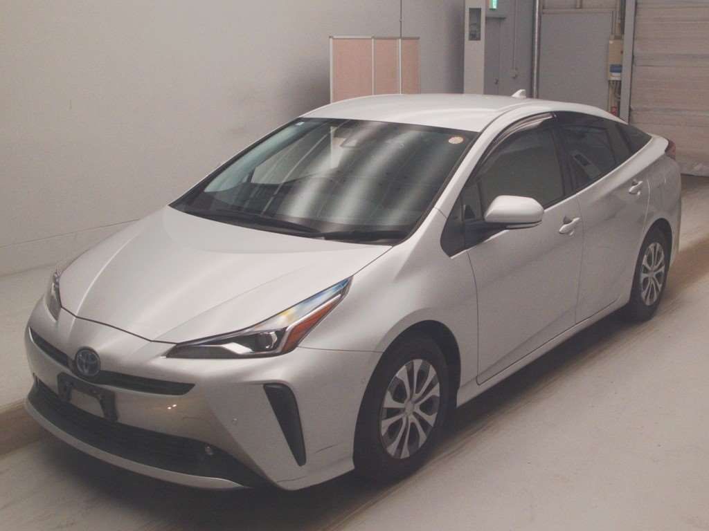 2021 Toyota Prius A Japan auction vehicle