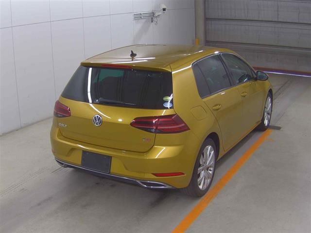 2017 Volkswagen ワーゲン ゴルフ TSIハイライン auction photo 4