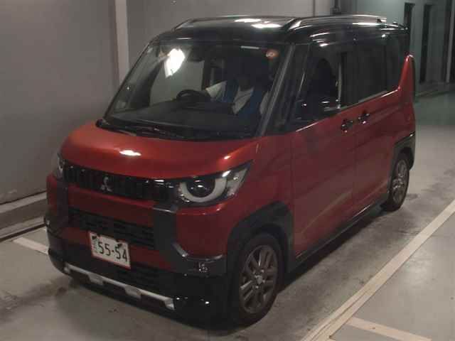 2025 Mitsubishi Delica Mini T Premium Limited Edition auction photo 4