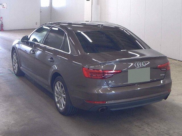 2016 Audi A4 2.0TFSI auction photo 2