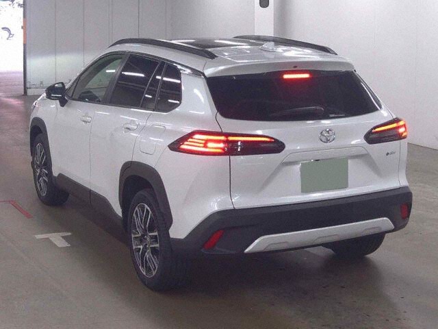 2025 Toyota Corolla Cross Hybrid Z auction photo 2