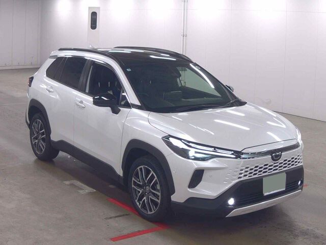 2025 Toyota Corolla Cross Hybrid Z Japan auction vehicle