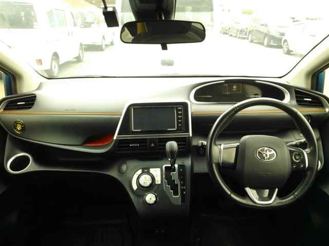 2019 Toyota Sienta Fanbase G auction photo 8