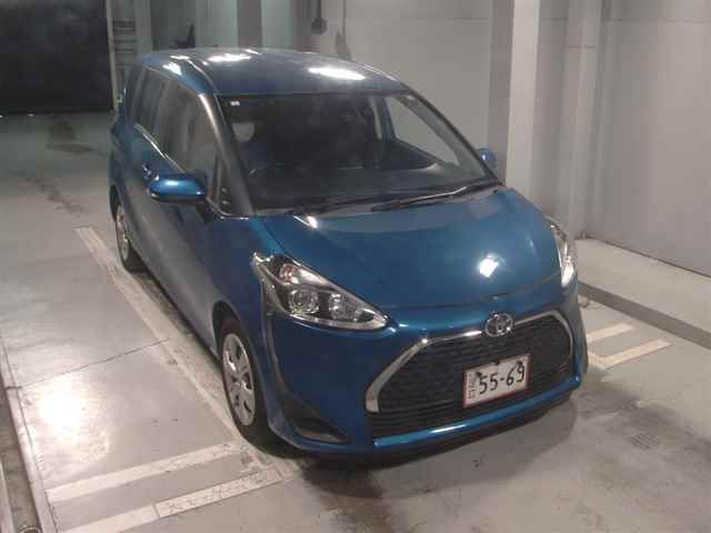 2019 Toyota Sienta Fanbase G Japan auction vehicle