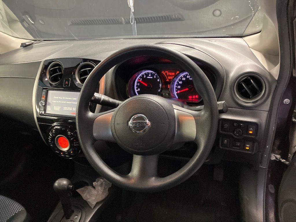 2014 Nissan Note X エマージェンシーブレーキ パッケージ auction photo 3