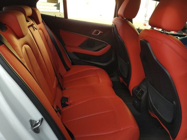 2021 BMW 1 Series 118D M-S E-Joy+ auction photo 6