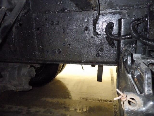 1998 Isuzu 重機運搬車 auction photo 4