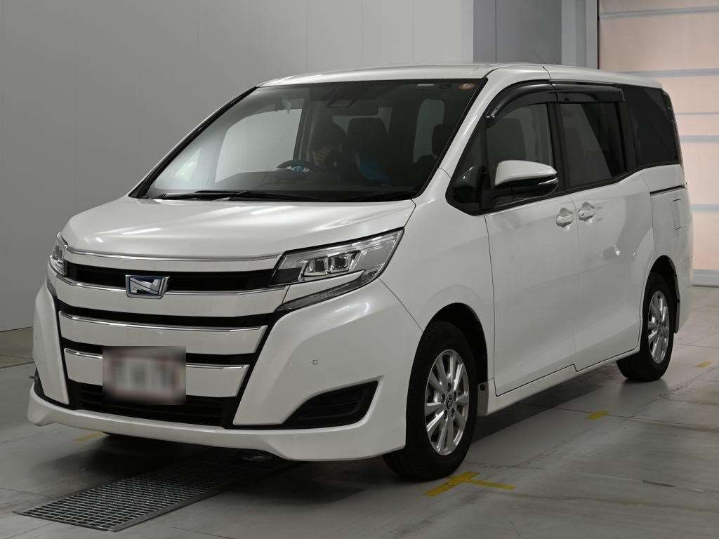 2021 Toyota Noah Hybrid X Japan auction vehicle