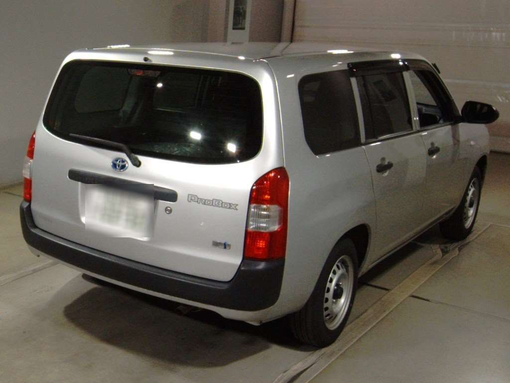 2023 Toyota Probox ハイブリッドGX auction photo 2