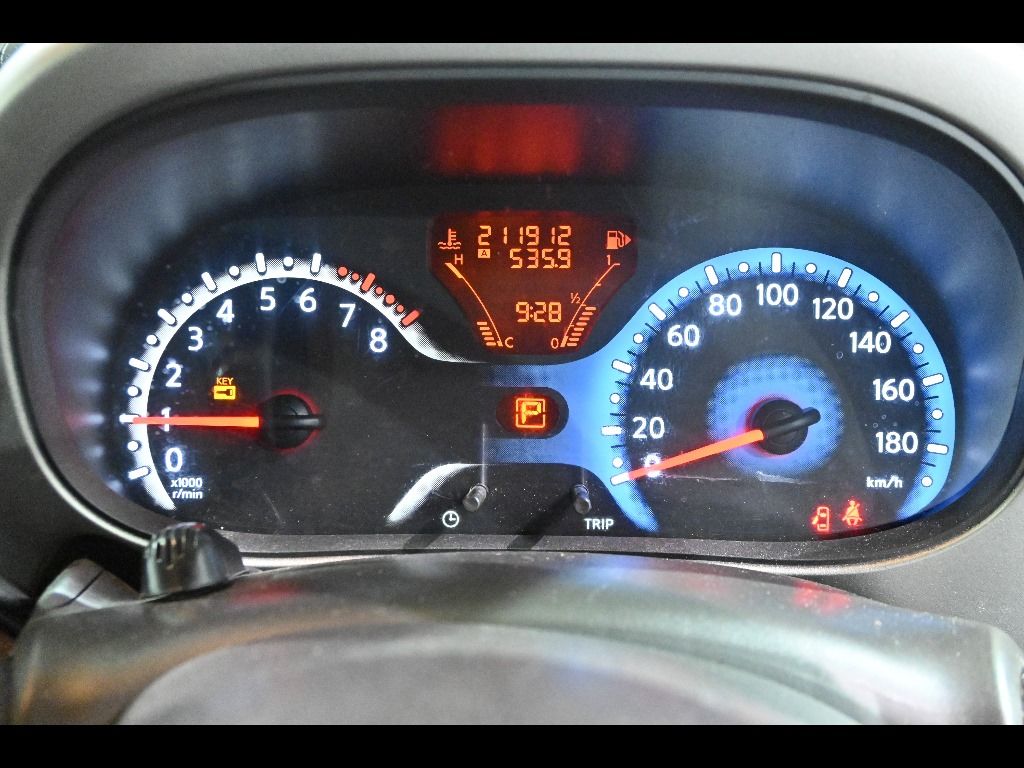 2012 Nissan Cube 15X Indigo + Plasma auction photo 8