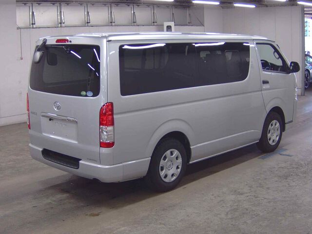 2019 Toyota Hiace Long DX GL Package 4WD auction photo 5