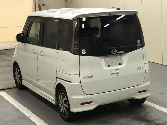 2011 Nissan Roox ハイウェイスターリミテッド auction photo 2