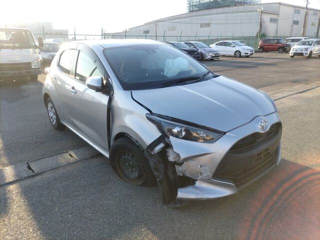 2023 Toyota Yaris X Japan auction vehicle