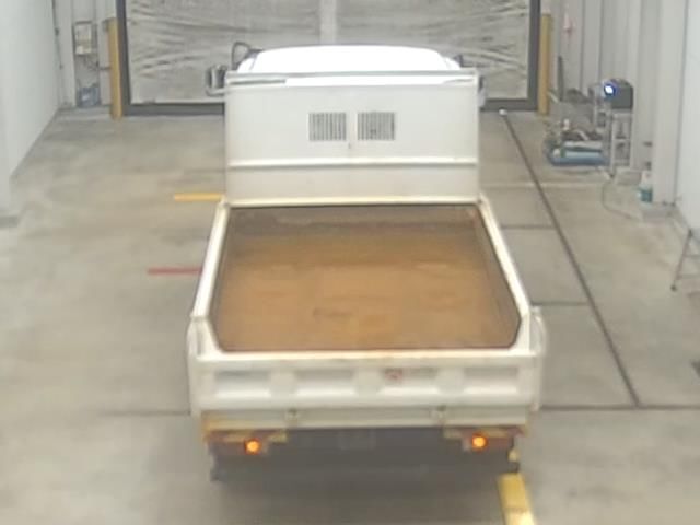 2015 Isuzu Forward dump auction photo 3