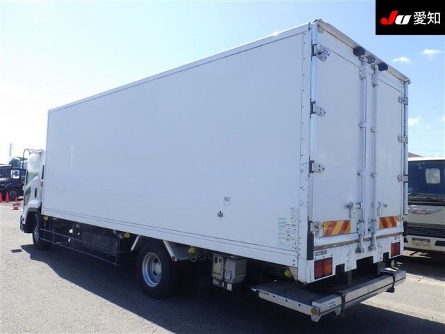 2015 Isuzu Forward Refrigerated PG 2.5t auction photo 5
