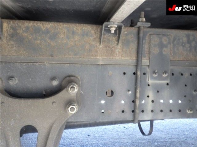 2015 Isuzu Forward Refrigerated PG 2.5t auction photo 6