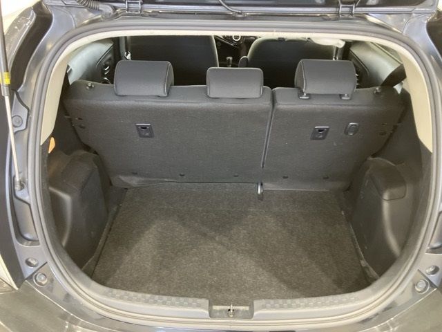 2019 Toyota Aqua S STYLE BLACK auction photo 12