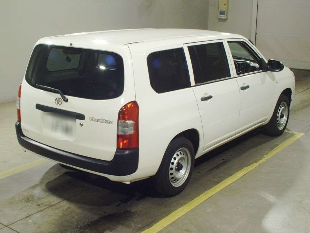 2023 Toyota Probox 4WD auction photo 2
