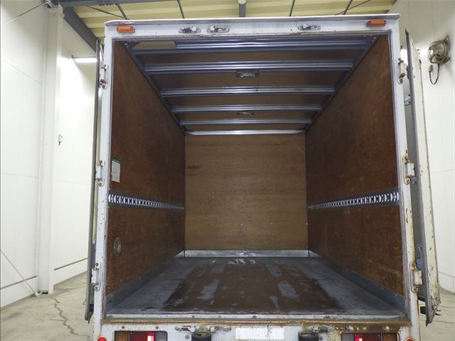 2004 Isuzu Elf バン auction photo 4