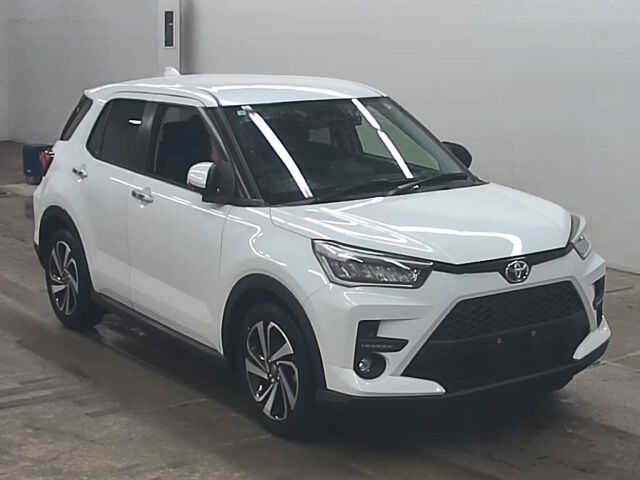 2023 Toyota Raize Z 4WD Japan auction vehicle