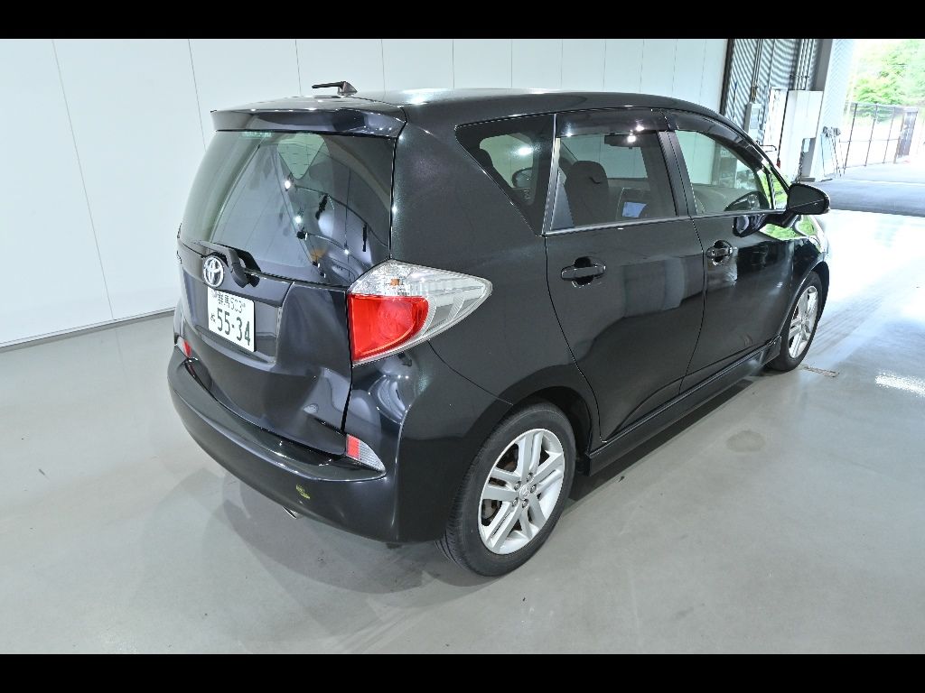 2013 Toyota Ractis S auction photo 2