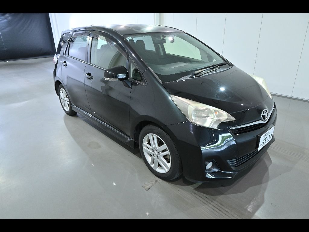 Japan Auction Vehicles 15 2013 Toyota Ractis S auction photo