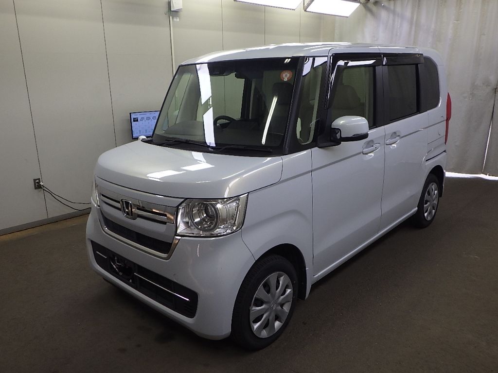 2021 Honda N-BOX 4WD L auction photo 4