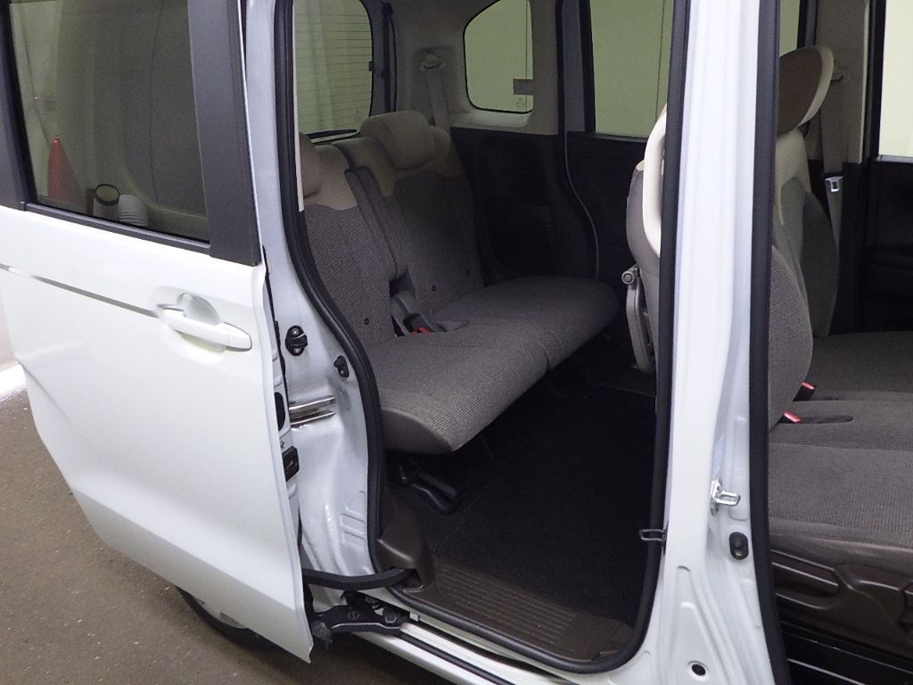 2021 Honda N-BOX 4WD L auction photo 7