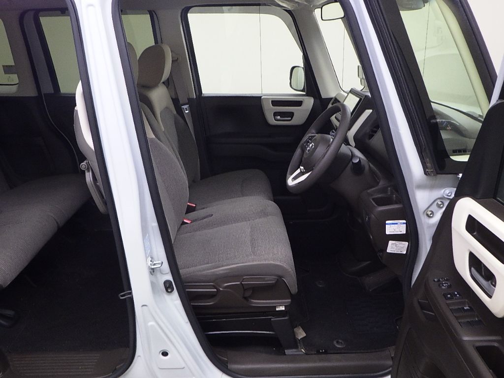 2021 Honda N-BOX 4WD L auction photo 6